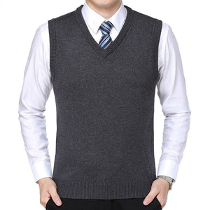 New 2019 Knitted Pullover Male V-Neck Sleeveless Formal Business Homme Casual Knitwear Solid  Men Thin Sweaters Vest J654